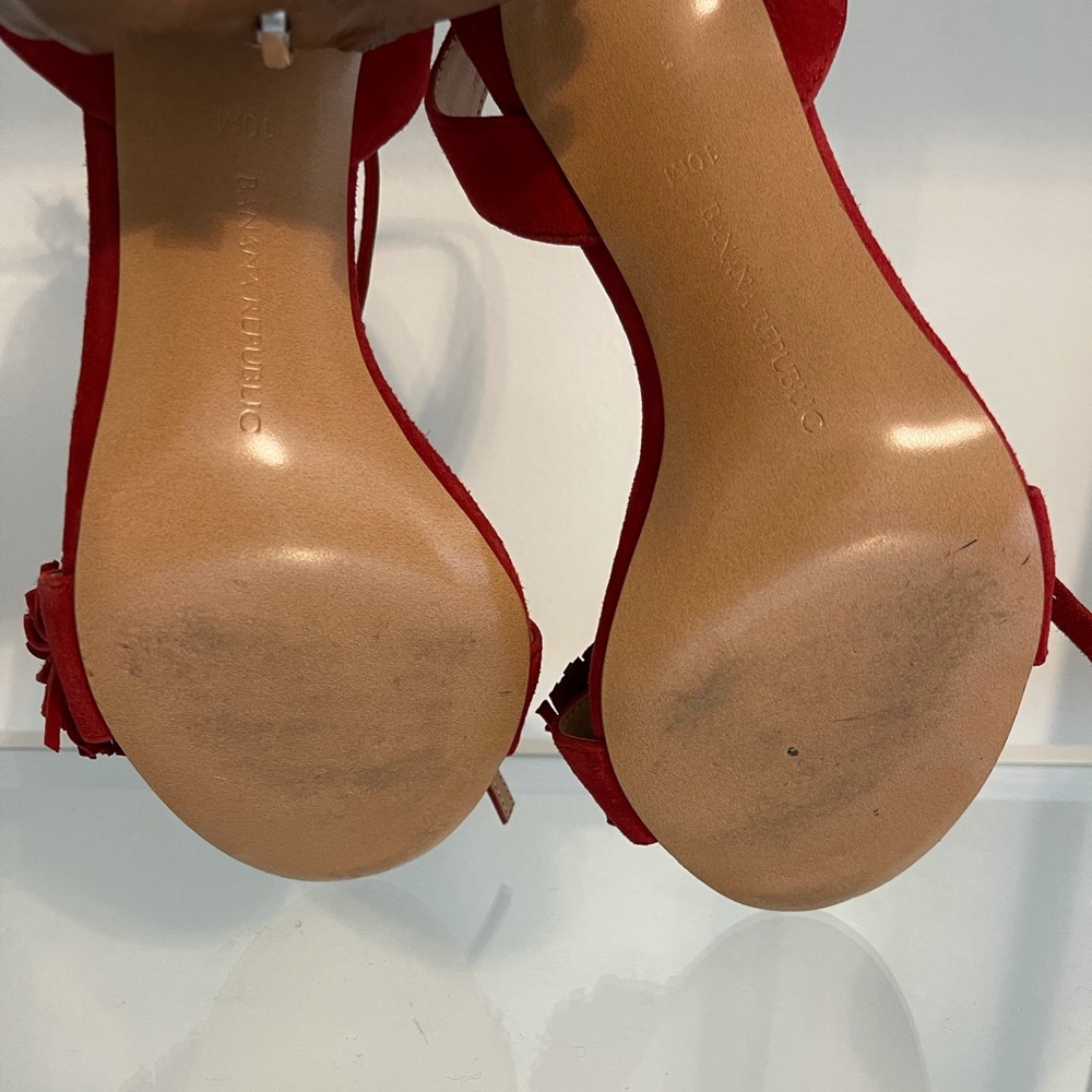 Banana Republic Heels - Picture 5 of 5